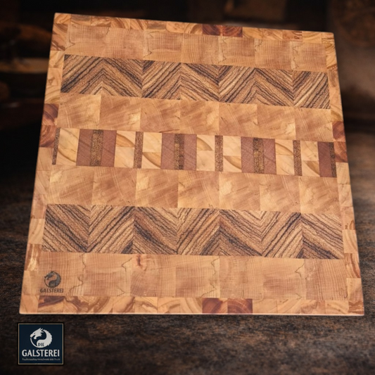 Exklusives Stirnholz Manufaktur Schneidebrett Edelholz trifft Apfel No.6