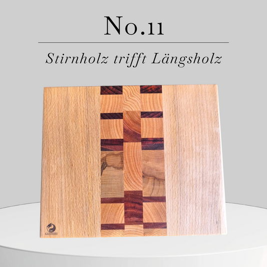 Stirnholz trifft Längsholz Exklusives Manufaktur Servierbrett Schneidebrett mit klaren Formen Esche Walnuss Padouk Buche No.11