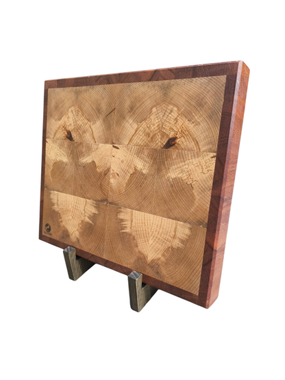 Holzaufsteller für Schneidebretter